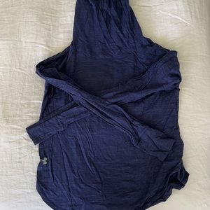 Under armour layer sweatshirt